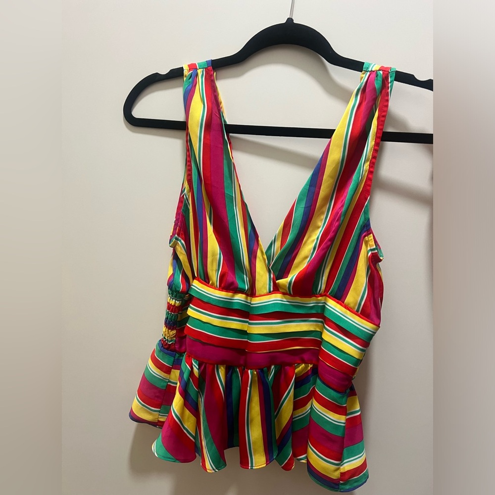 BB Dakota Rainbow top